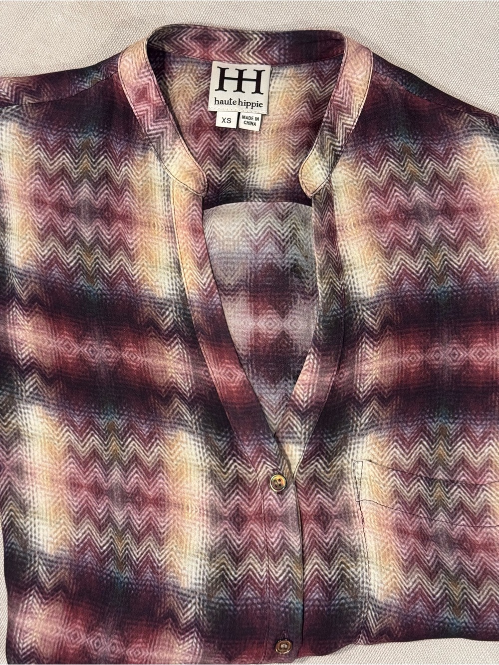 Haute Hippie - 100% Silk - Chevron Print - Button Front Blouse - Size XS